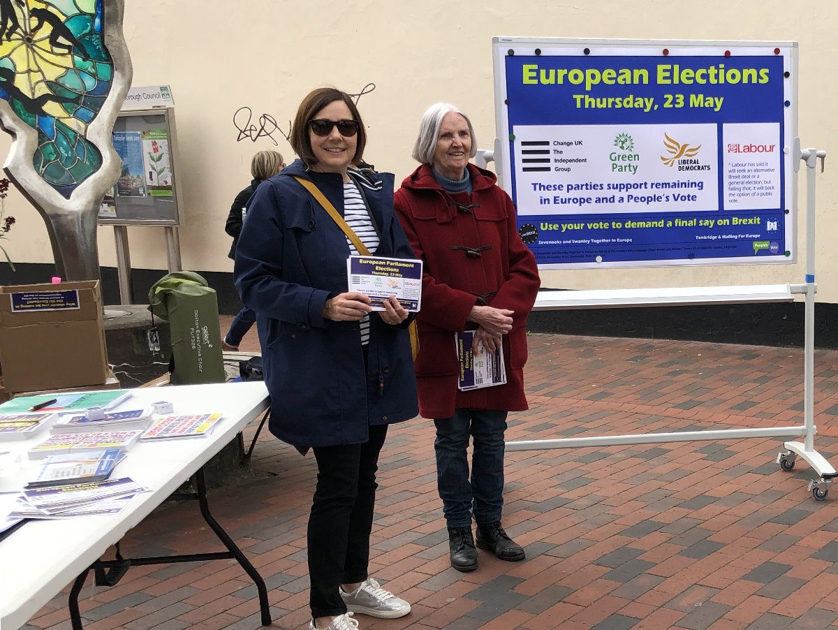 Joint  SSTIE  and T&M4EU campaign  finds great interest in the European Parliament elections in Tonbridge